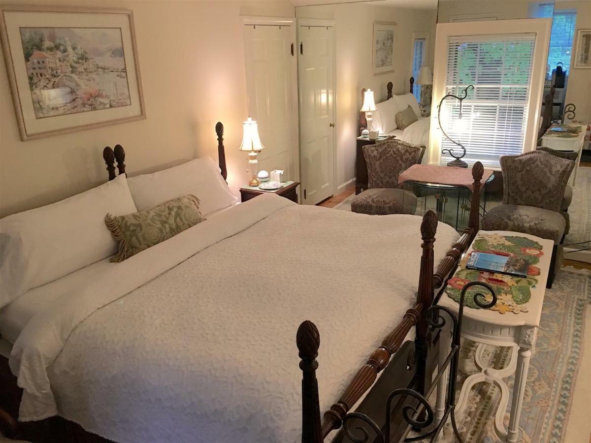 Wellesley Bed And Breakfast Exteriér fotografie